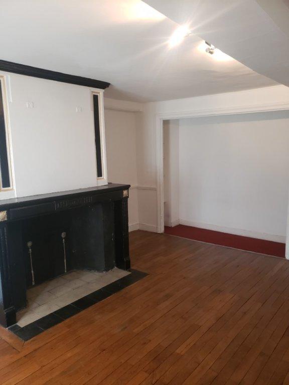 Studio - 38 m² - 1 pièce