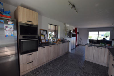 Maison - 145 m² - 6 pièces