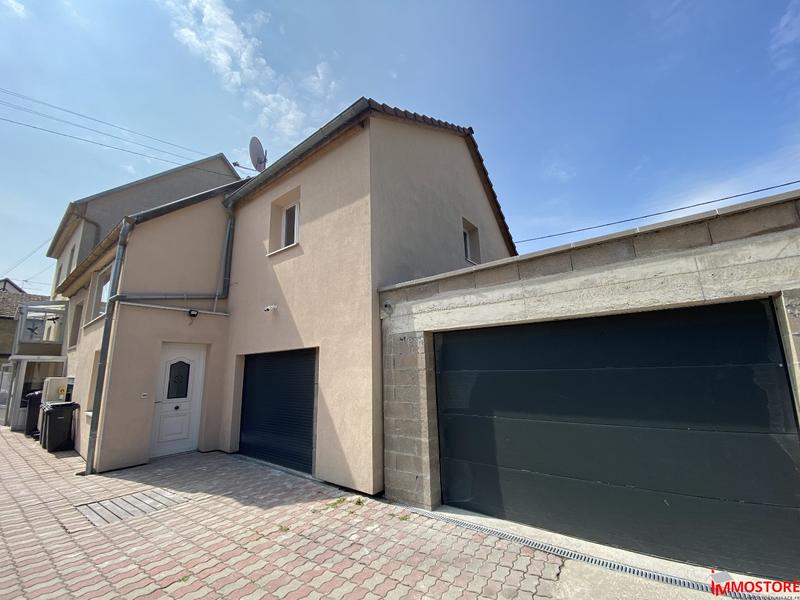 Maison - 100 m² - 4 pièces