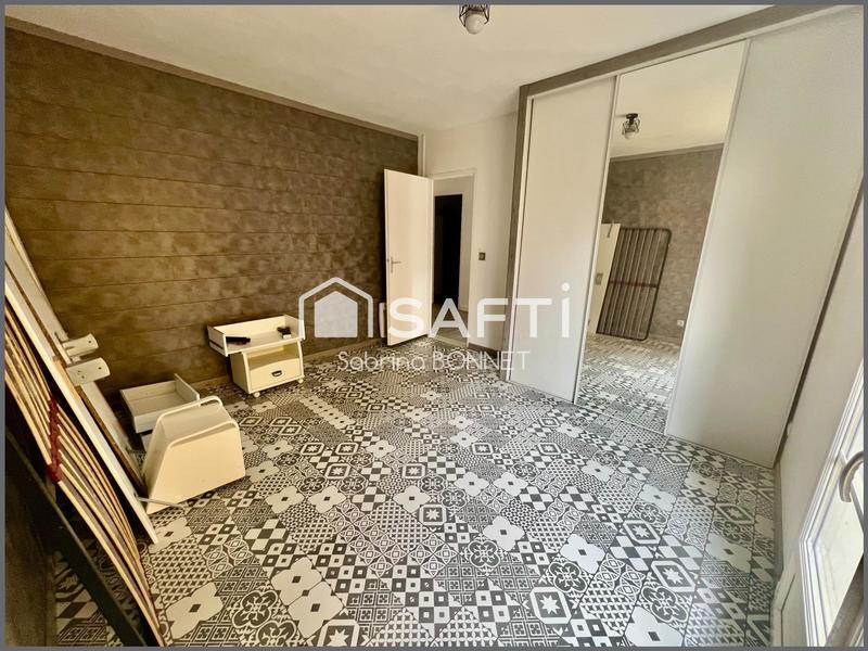 Maison - 148 m² - 7 pièces