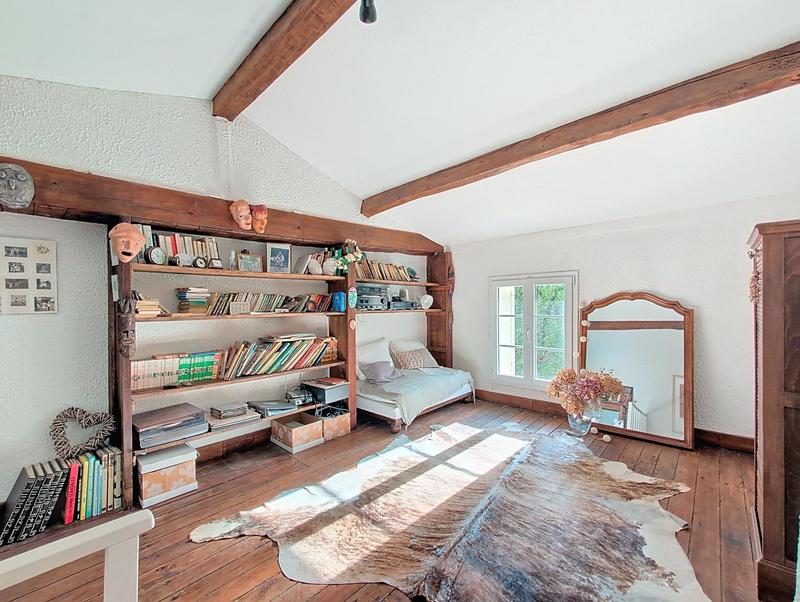 Maison - 183 m² - 5 pièces