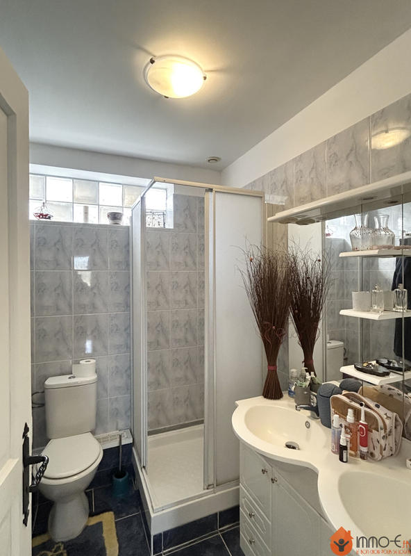 Maison - 170 m² - 6 pièces