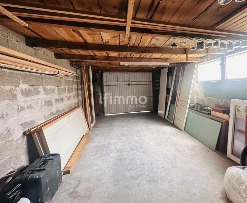 Maison traditionnelle - 103 m² - 5 pièces