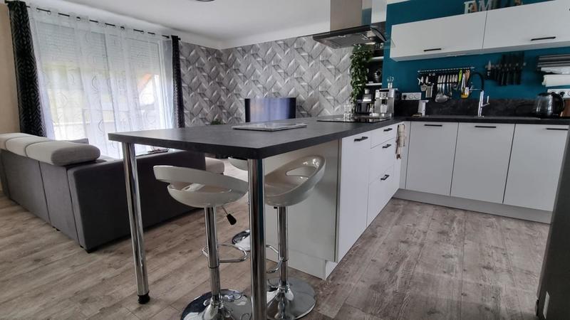 Maison - 110 m² - 4 pièces