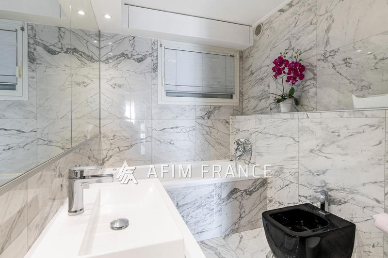 Appartement - 115 m² - 4 pièces