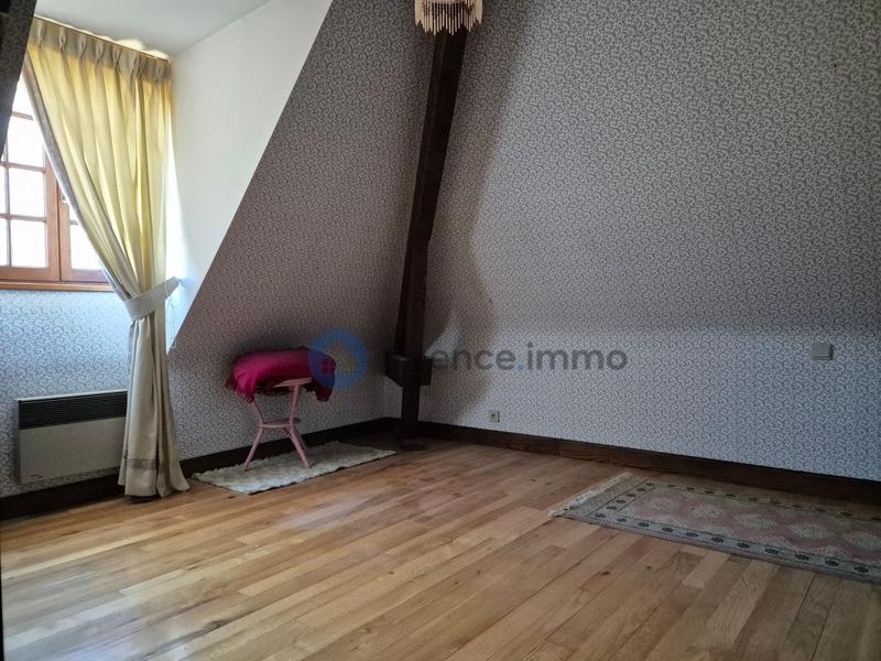 Villa - 240 m² - 7 pièces