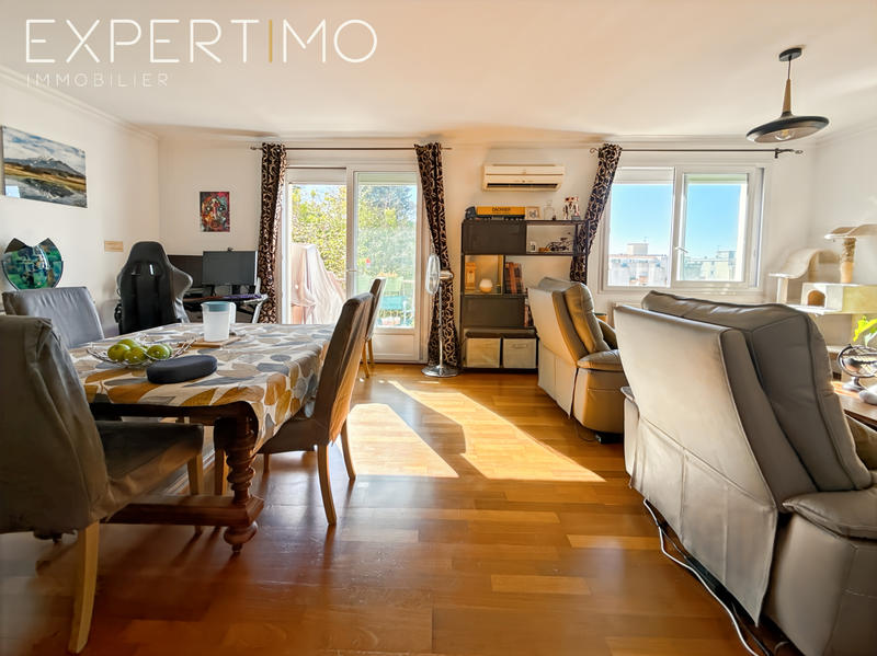 Appartement - 67 m² - 3 pièces