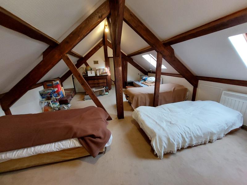 Maison - 301 m² - 10 pièces