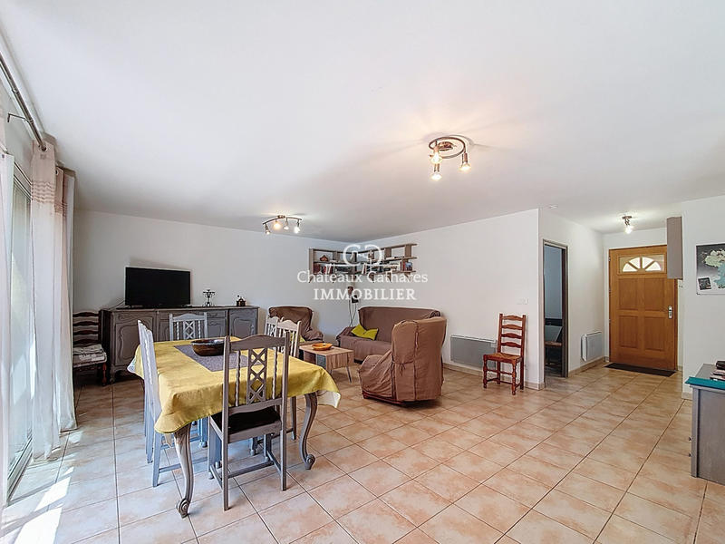 Maison - 122 m² - 7 pièces