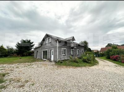 Maison - 314 m² - 11 pièces