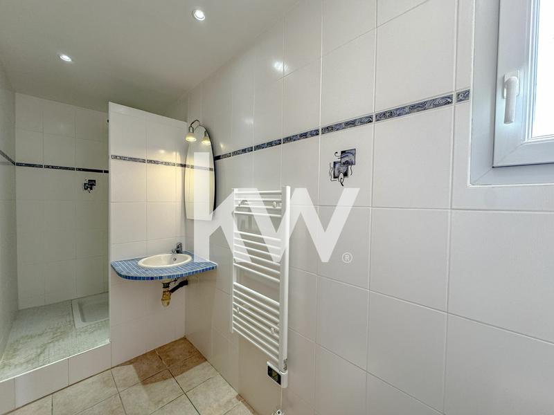 Villa - 122 m² - 6 pièces