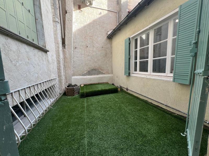 Appartement - 68 m² - 2 pièces