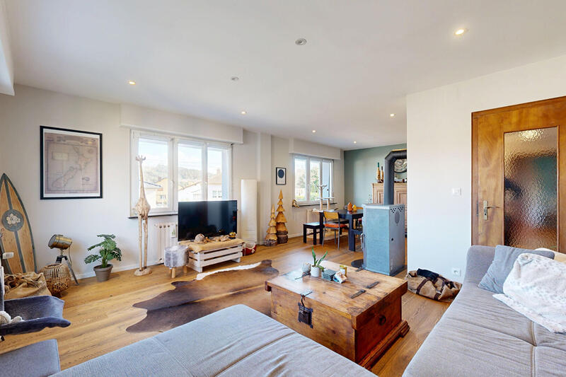 Maison - 173 m² - 8 pièces