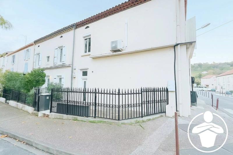 Immeuble - 60 m² - 3 pièces