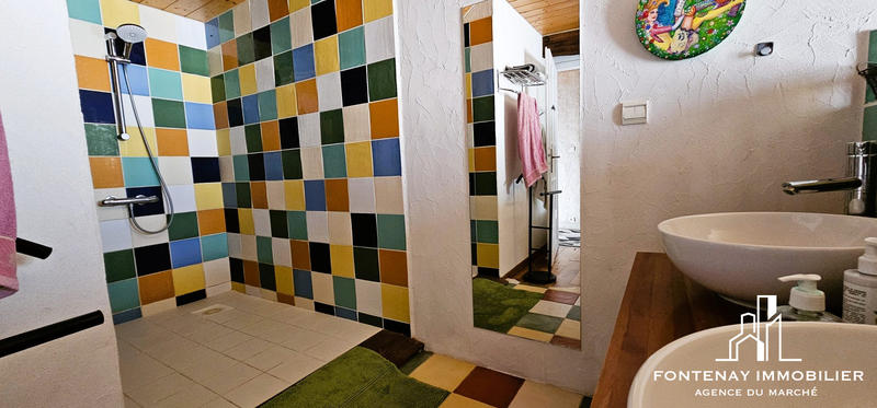 Maison ancienne - 203 m² - 7 pièces