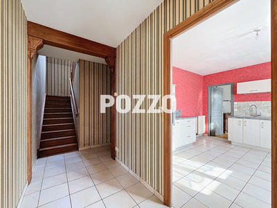 Maison - 159 m² - 6 pièces