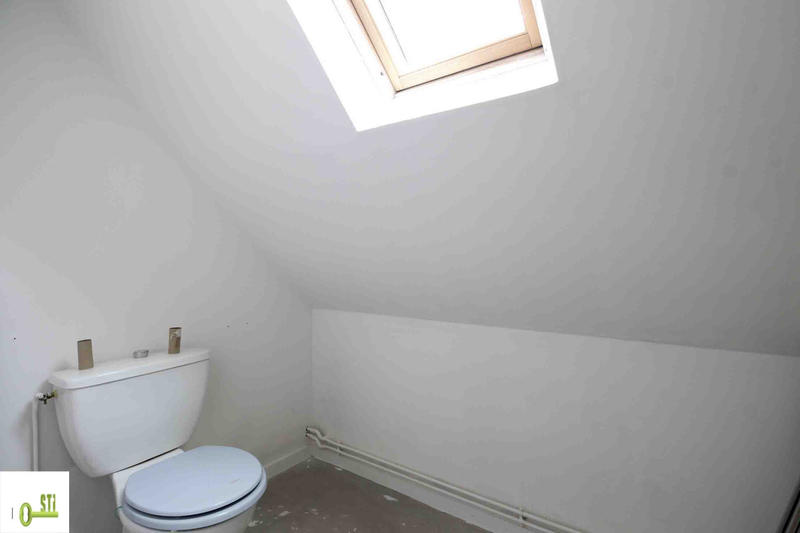 Maison - 152 m² - 8 pièces