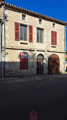 Maison - 187 m² - 9 pièces