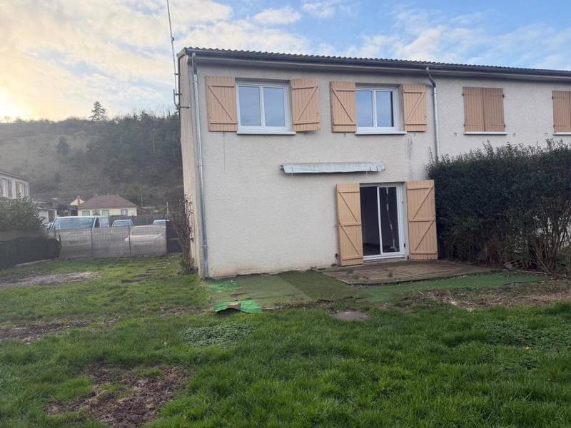 Maison jumelée - 95 m² - 5 pièces