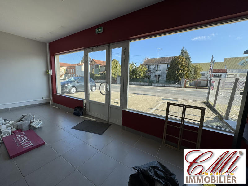 Local commercial - 74 m² - 3 pièces