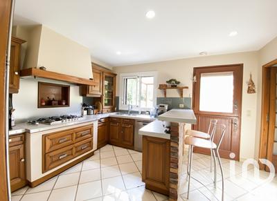 Maison - 195 m² - 8 pièces