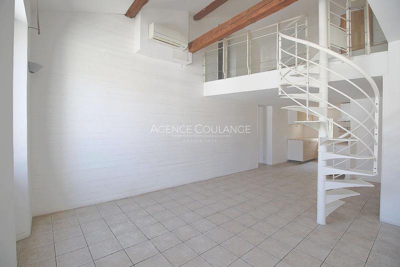 Appartement - 87 m² - 4 pièces