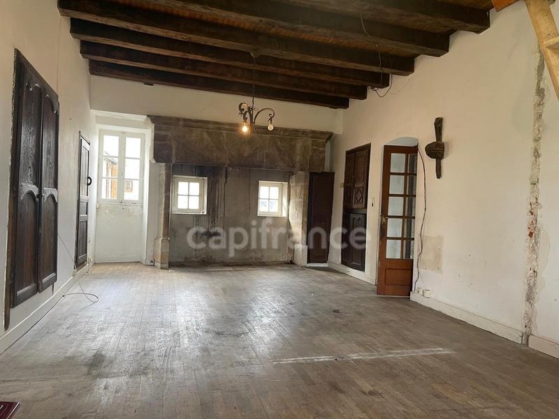 Maison de village - 94 m² - 4 pièces