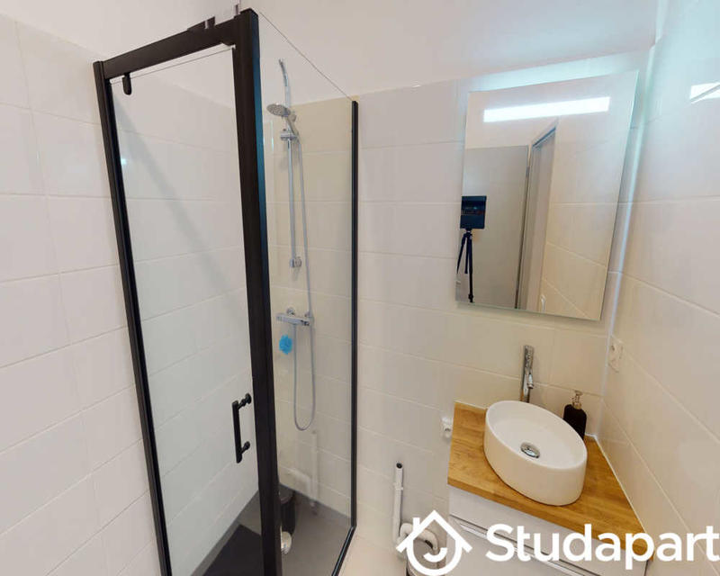 Chambre - 45 m² - 1 pièce