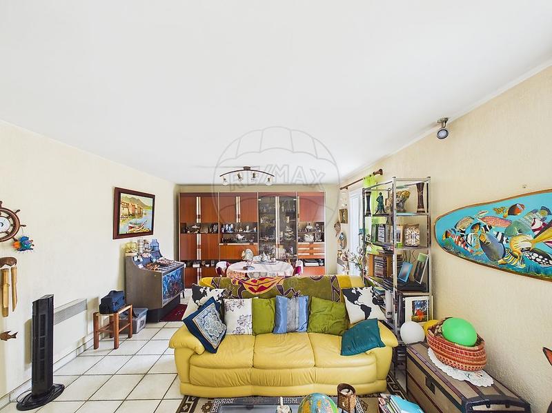 Maison - 92 m² - 4 pièces