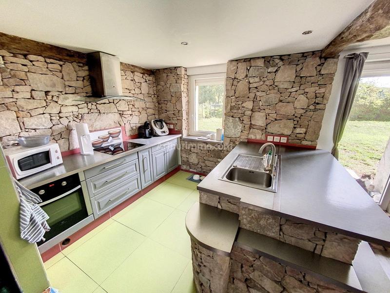 Appartement - 82 m² - 3 pièces