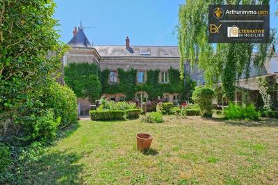 Maison de maîtres - 292 m² - 12 pièces