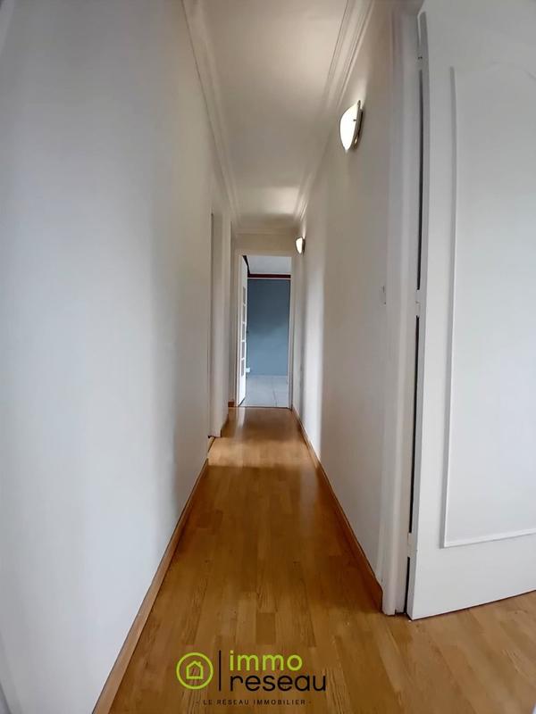 Appartement - 80 m² - 4 pièces