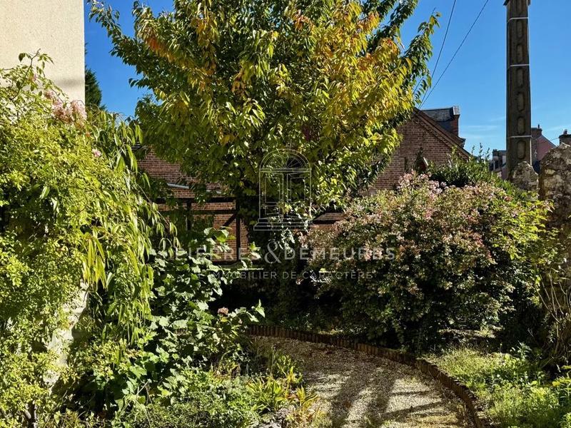 Maison de village - 231 m² - 7 pièces