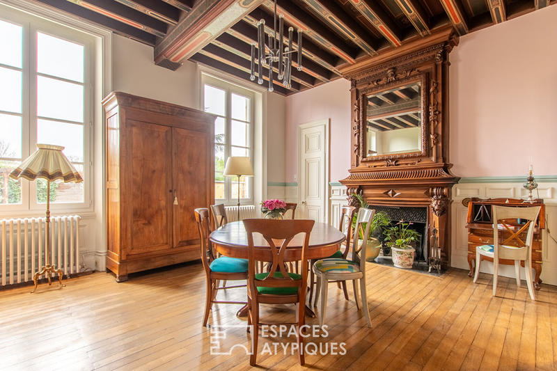 Maison - 273 m² - 8 pièces
