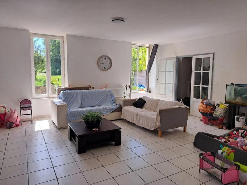 Maison - 430 m² - 15 pièces