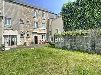 Triplex - 70 m² - 4 pièces