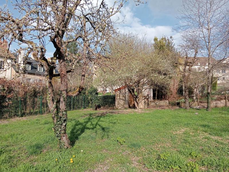 Terrain constructible - 779 m²