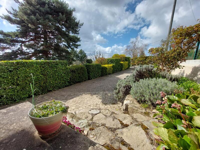 Maison - 84 m² - 5 pièces