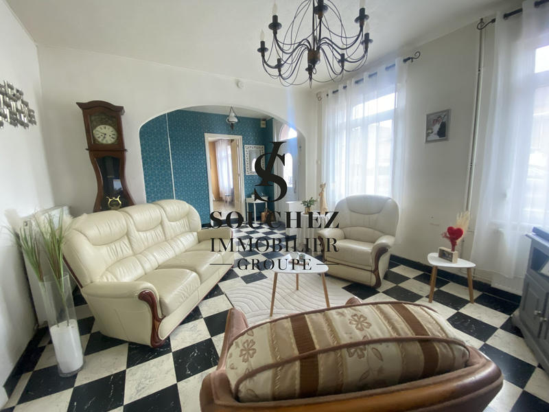 Maison traditionnelle - 145 m² - 7 pièces