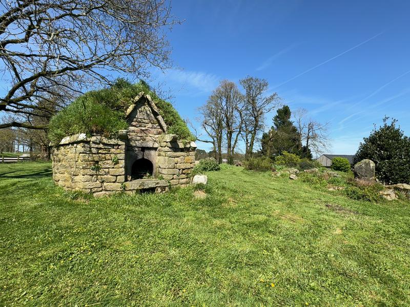 Maison - 201 m² - 7 pièces