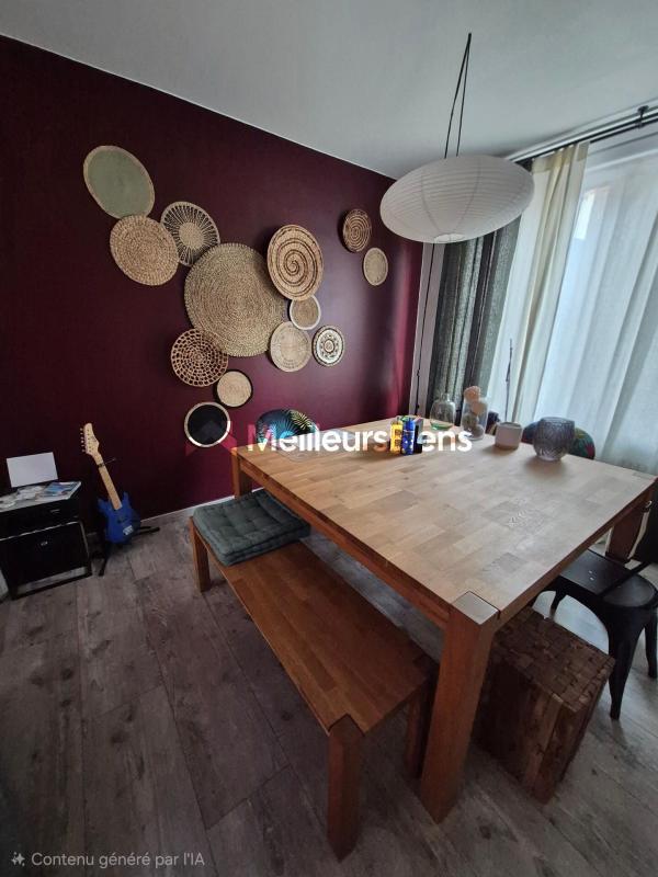 Maison - 100 m² - 7 pièces