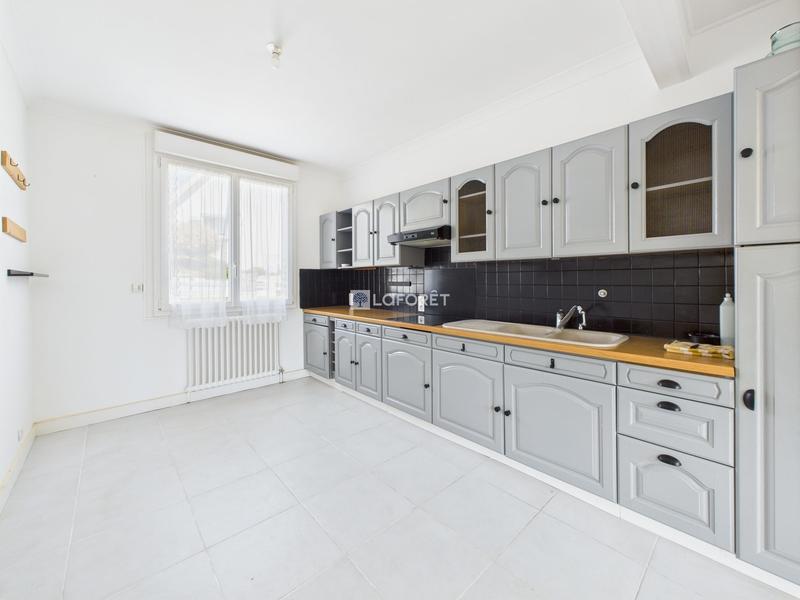 Maison - 92 m² - 4 pièces