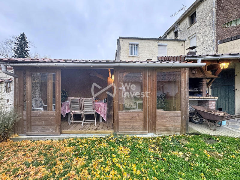 Maison - 204 m² - 10 pièces