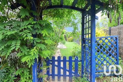 Maison - 178 m² - 9 pièces