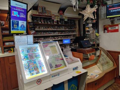 Fonds de commerce - Magasins - 90 m²