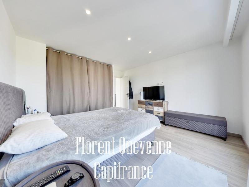 Maison - 176 m² - 6 pièces