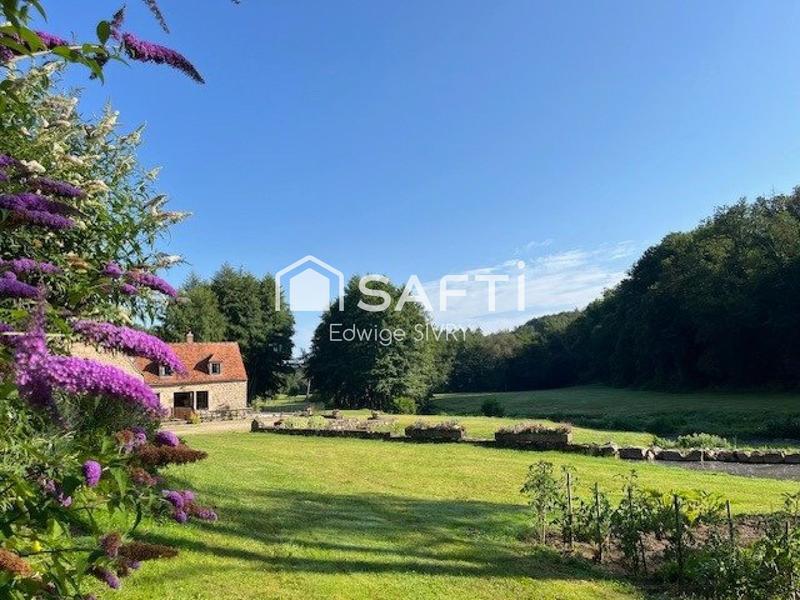 Maison - 420 m² - 9 pièces