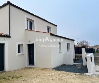 Maison - 153 m² - 5 pièces