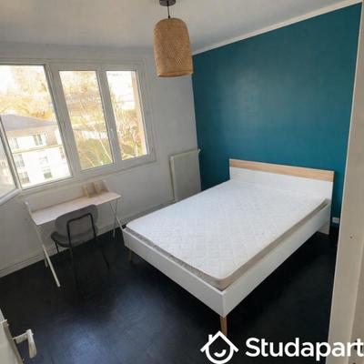 Chambre - 11 m² - 1 pièce