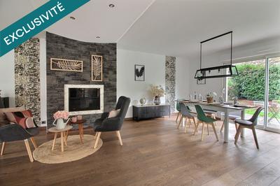 Maison - 155 m² - 6 pièces